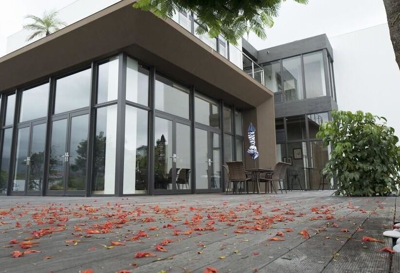 تختخواب و صبحانه Isla Faros