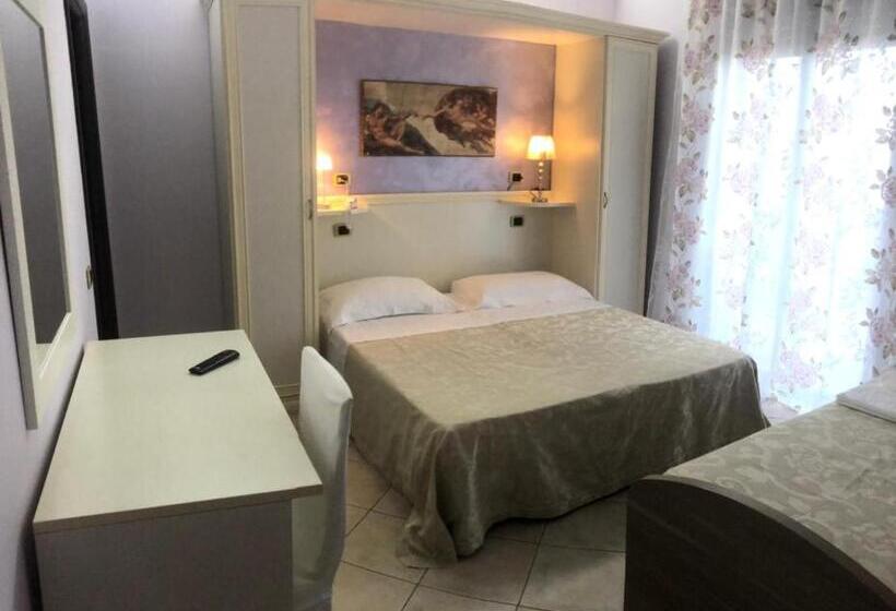 مبيت وإفطار Pensione Degli Ulivi