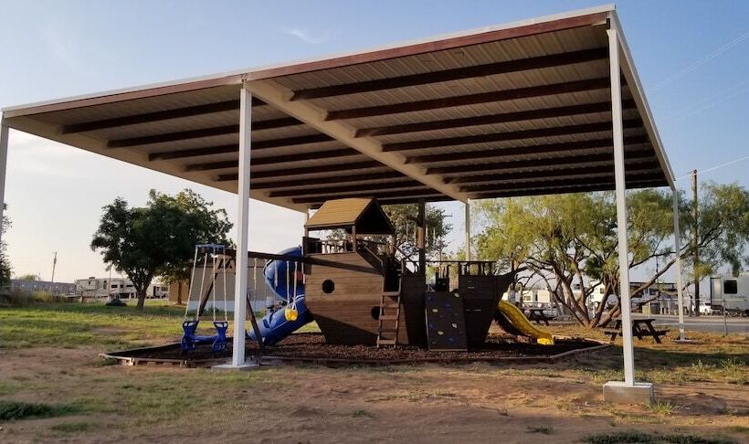 Elite Cabins And Rv Park