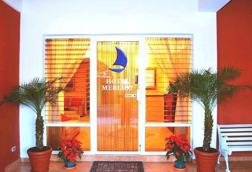هتل Merliot