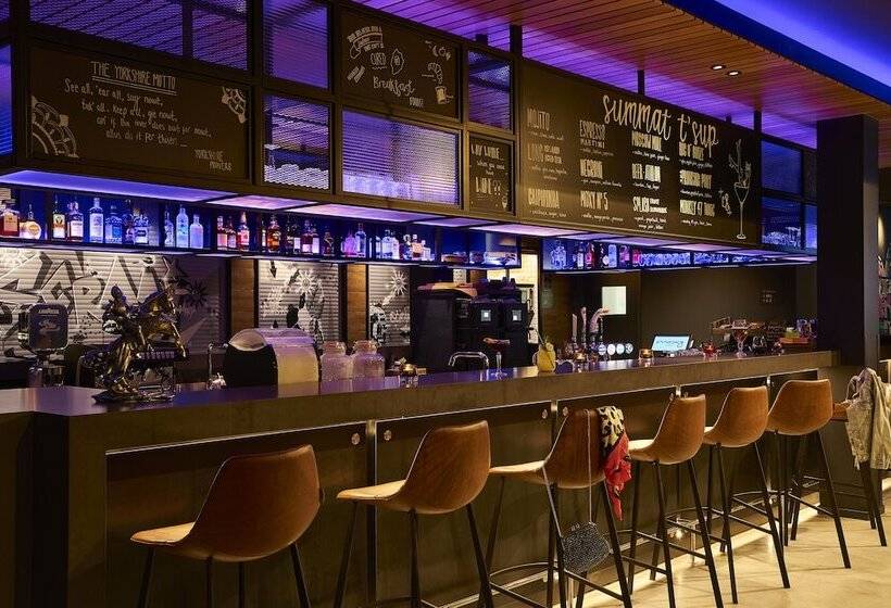 فندق Moxy Paris Charles De Gaulle Airport