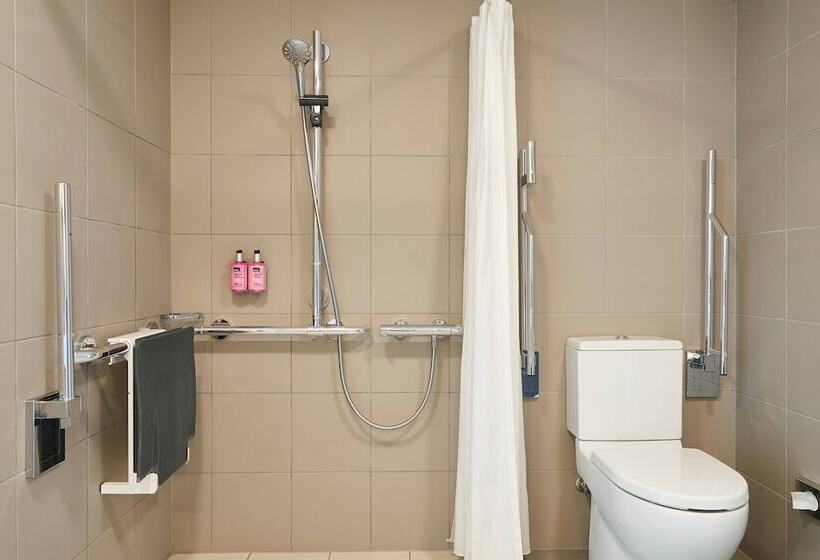 فندق Moxy Paris Charles De Gaulle Airport