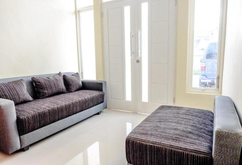 هاستل Cakalang Residence Syariah By Oyo Rooms