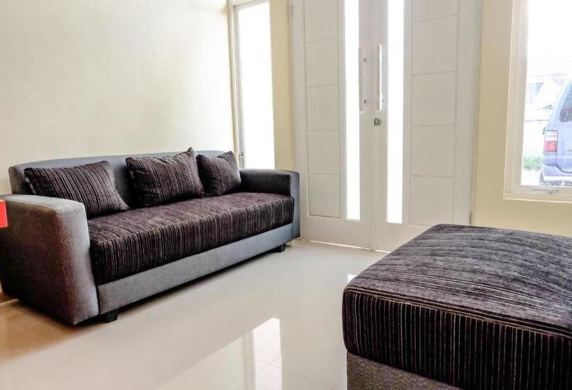 هاستل Cakalang Residence Syariah By Oyo Rooms