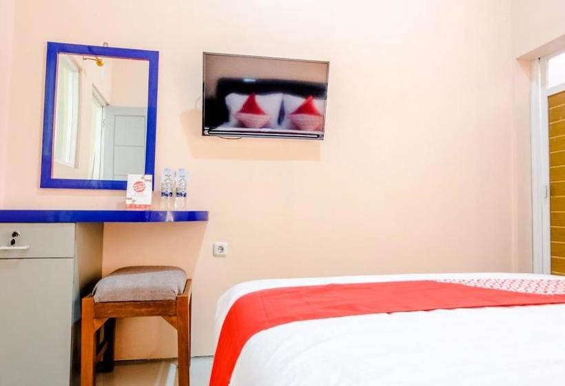 هاستل Cakalang Residence Syariah By Oyo Rooms