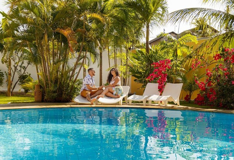 هاستل Pousada Porto Azul