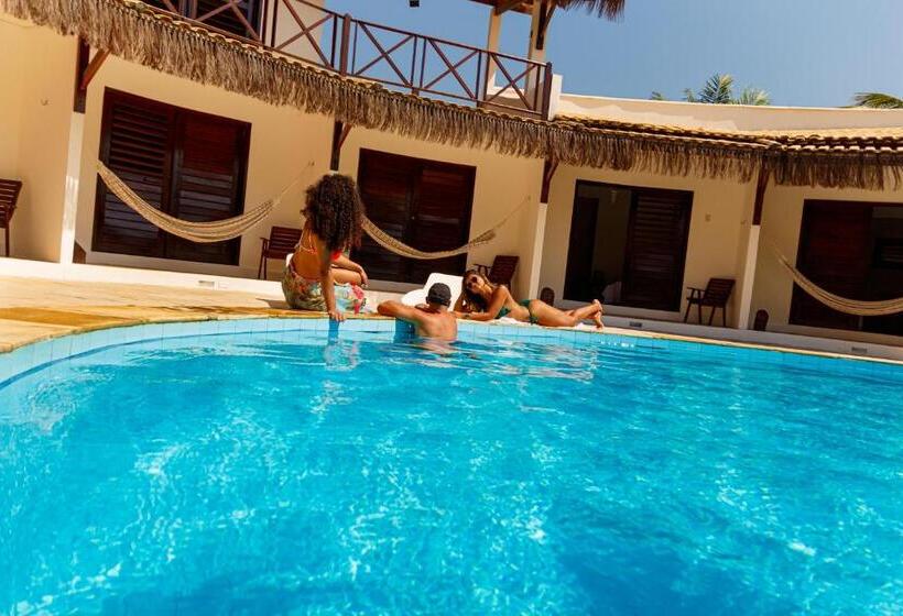 هاستل Pousada Porto Azul