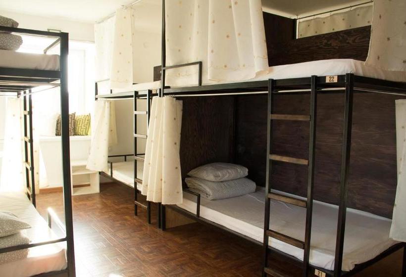 Bed And Bread Hostel
