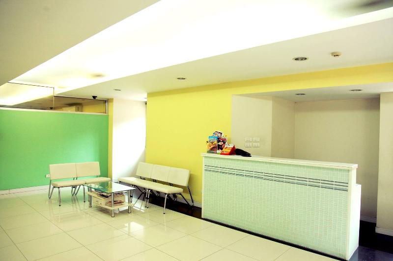 Mee Sook Hotel And Residence