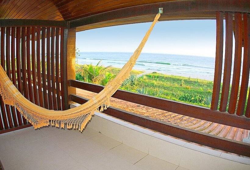 ユースホステル Oceanica 1000 Beachfront Suites
