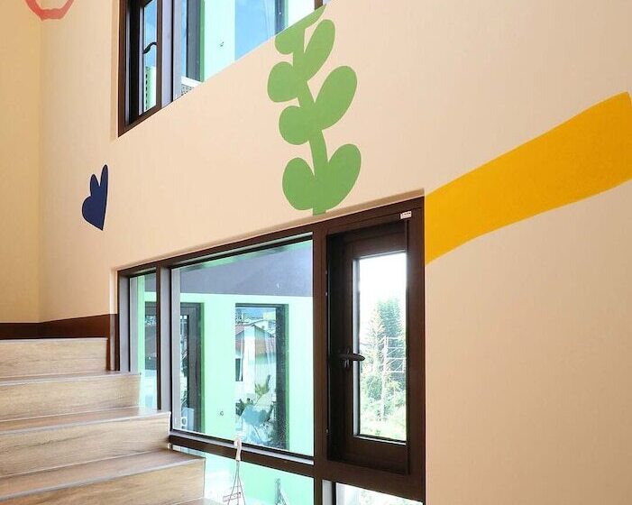 تختخواب و صبحانه Green Castle