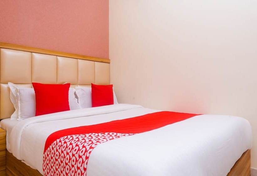 בית מלון כפרי Suncity By Oyo Rooms