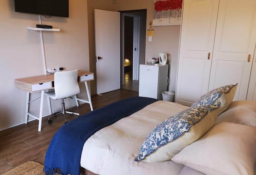Пансион Cove View Bed & Breakfast