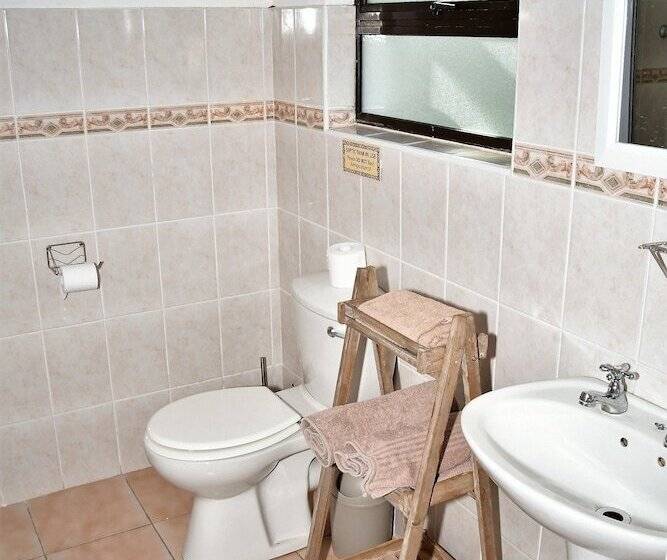 Пансион Cove View Bed & Breakfast