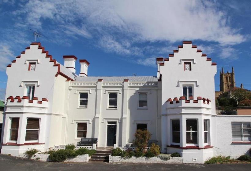 Trinity Hill Apartments