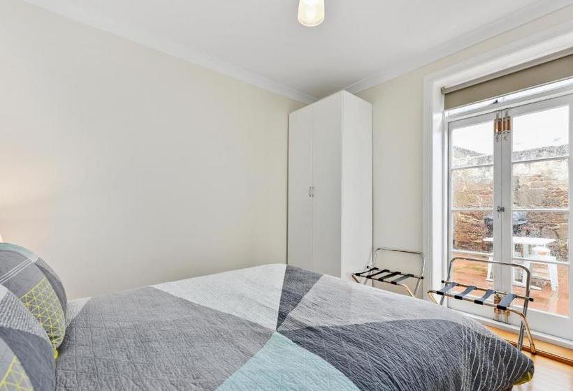 Trinity Hill Apartments