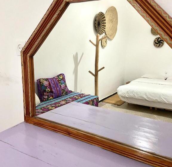 فندق صغير Kasbari House