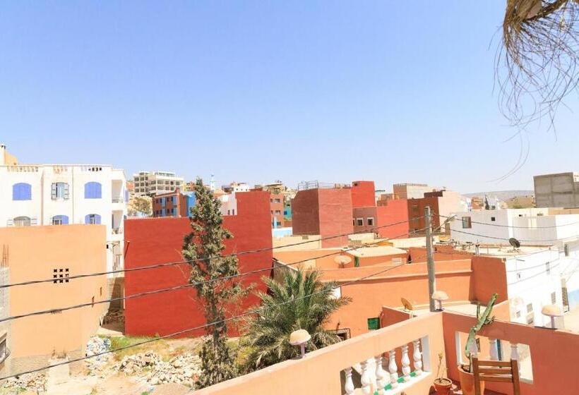 فندق صغير Kasbari House