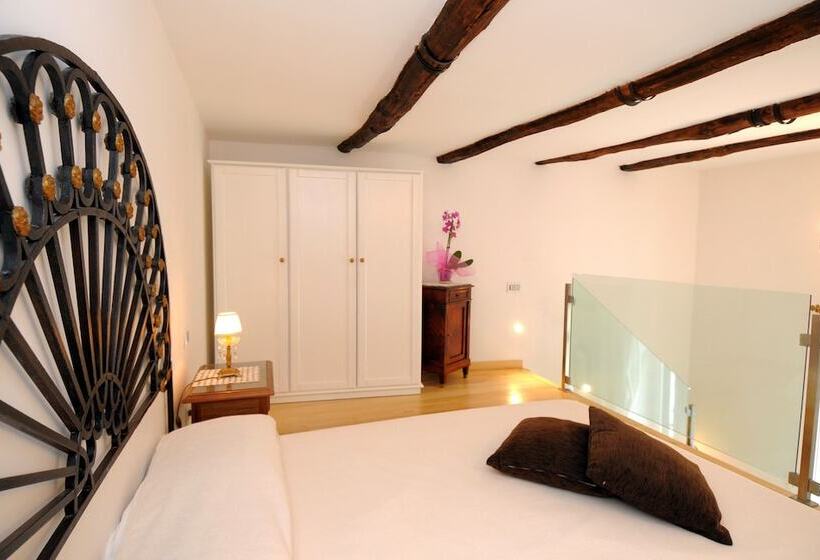 تختخواب و صبحانه Residenza Luce