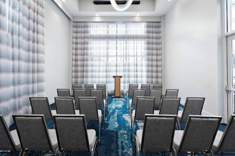 בית מלון כפרי Courtyard By Marriott Delray Beach