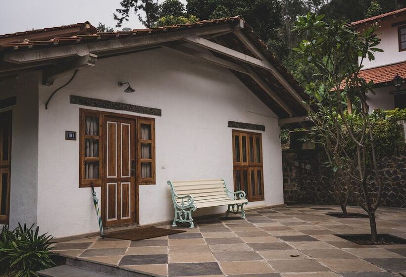 בית מלון כפרי Shambala Yercaud