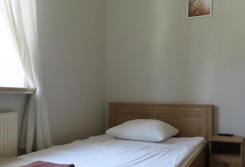 پانسیون Dobry Zakątek Dom Rekolekcyjny