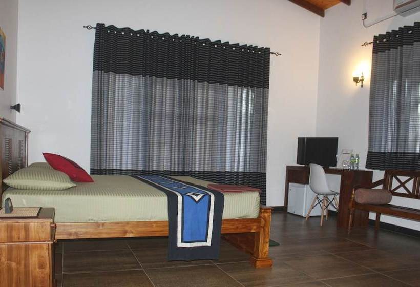 ペンション Yamu Lanka Inn