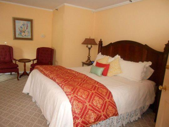 تختخواب و صبحانه Eastman Inn