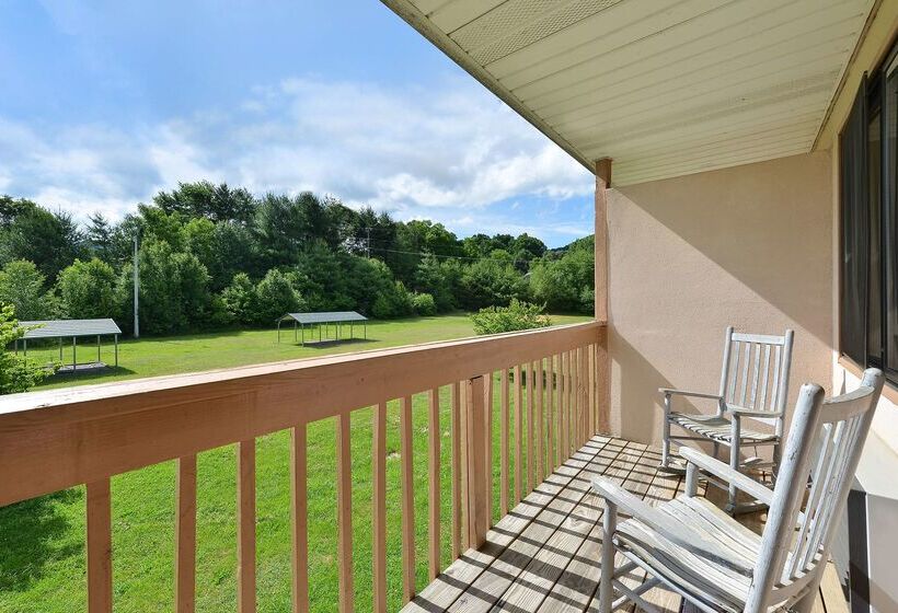 בית מלון כפרי Americas Best Value Inn Canton, Nc