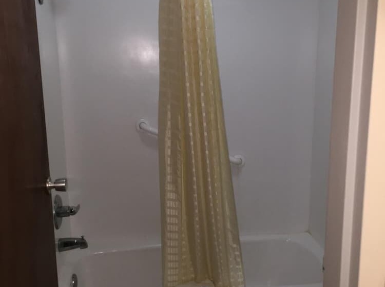 בית מלון כפרי Budget Inn Norman
