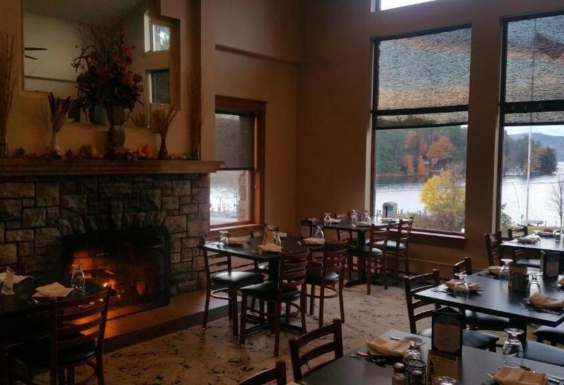 هتل Bayside Resort, Lake George Ny