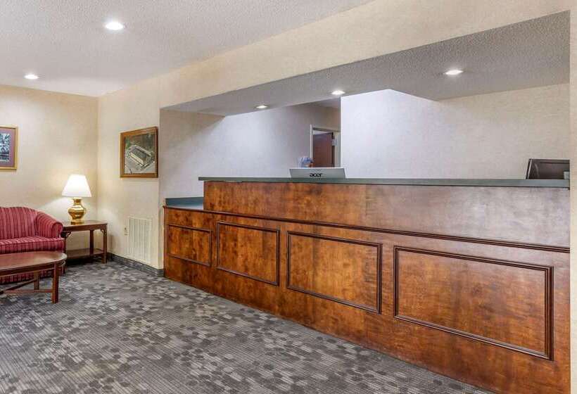 ホテル Econo Lodge