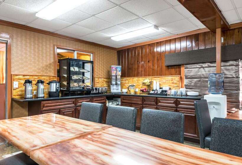 فندق Econo Lodge Rutland City Near Hwy 7