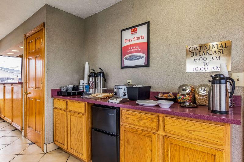 فندق Econo Lodge Seymour