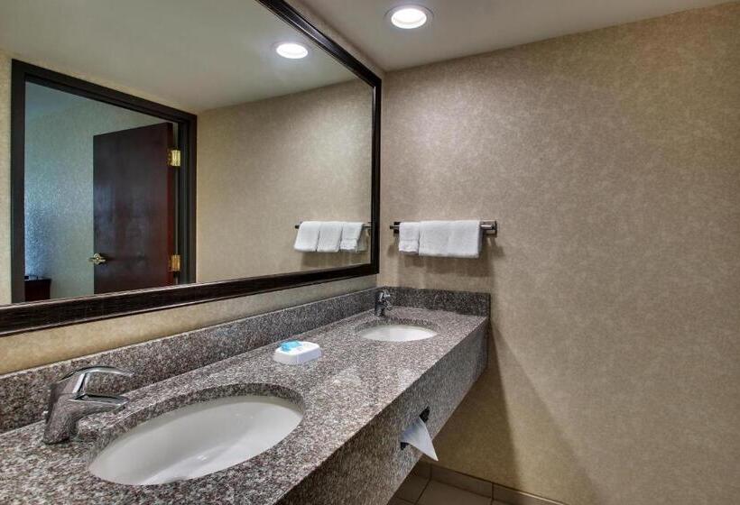 בית מלון כפרי Sonesta Essential Houston Hobby Airport