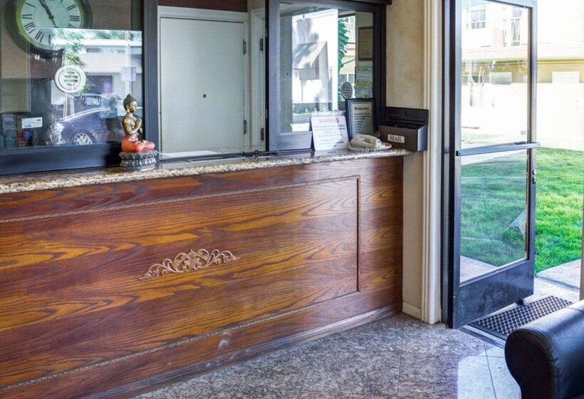 فندق Rodeway Inn Near Venice Beach