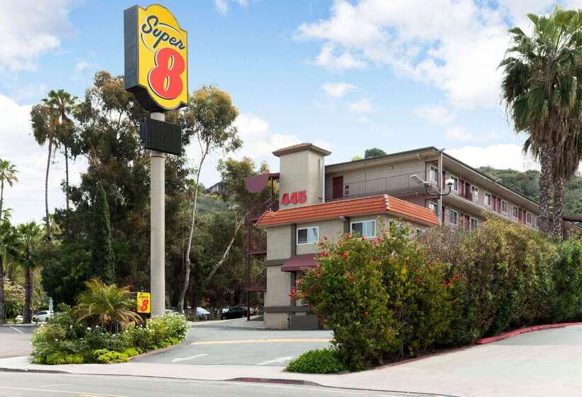 Super 8 By Wyndham San Diego Hotel Circle