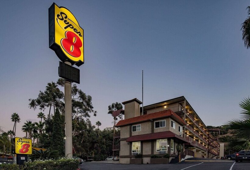 Super 8 By Wyndham San Diego Hotel Circle