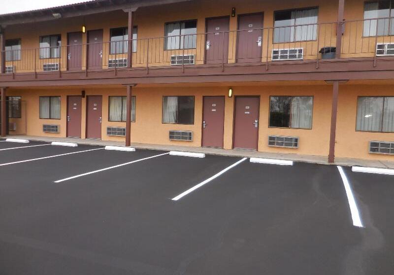 מוטל Best Economy Inn & Suites