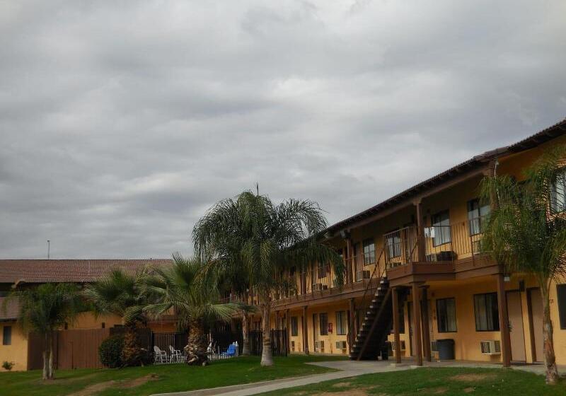 מוטל Best Economy Inn & Suites