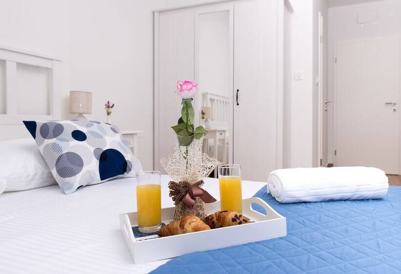 پانسیون Bishop S Palace