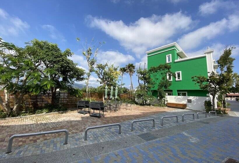 پانسیون Burano Yellow Villa