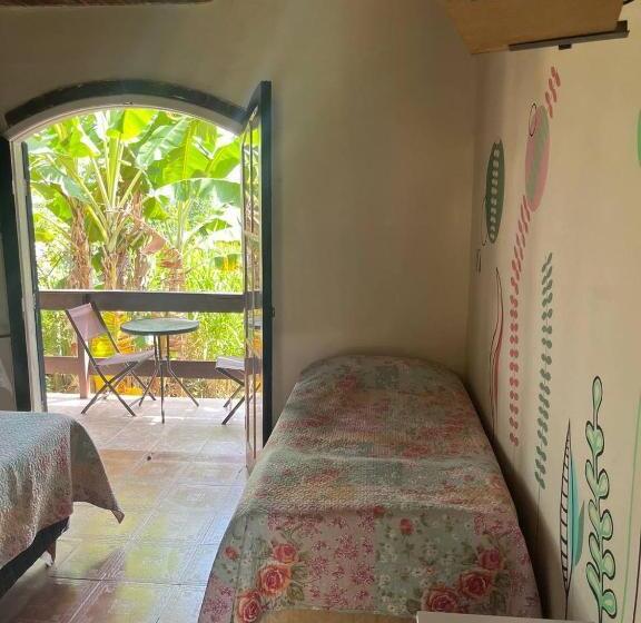 بنسيون Hostel Das Estrelas