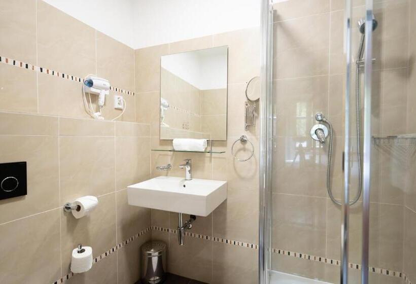 پانسیون Penzion A Restaurace Bílý Mlýn