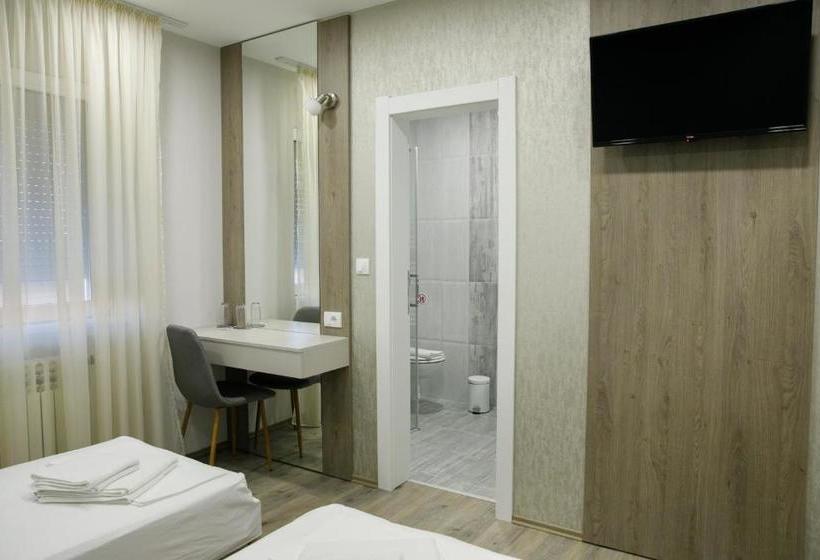 پانسیون Fine Suites