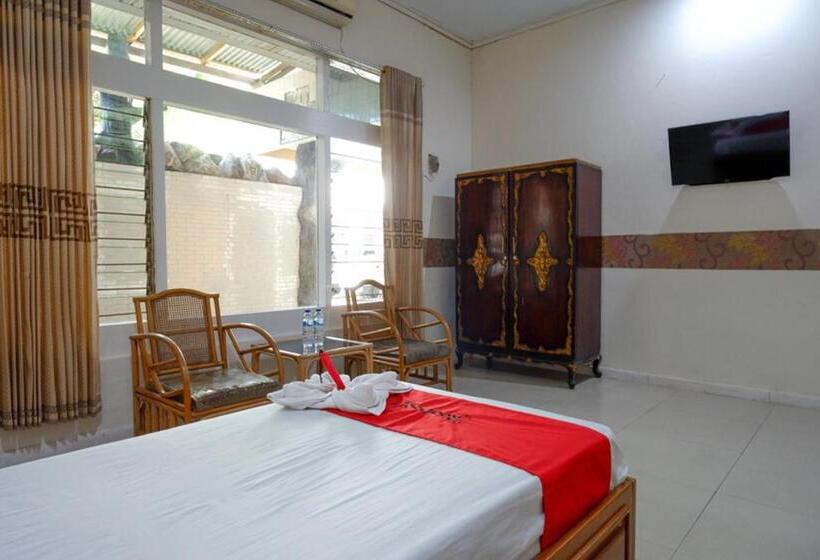 هتل Reddoorz Plus Syariah At Alam Raya