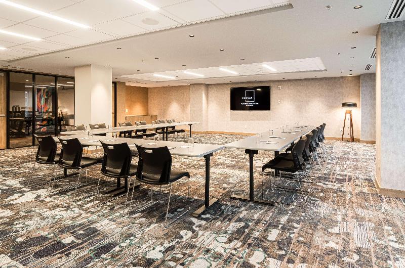 هتل Canvas Moncton, Tapestry Collection By Hilton