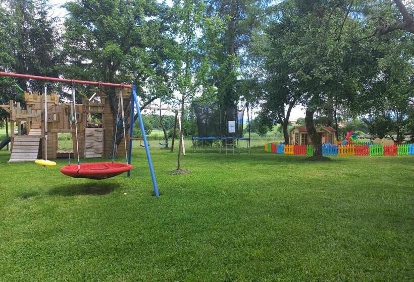 ベッドアンドブレックファースト Laudach Inn