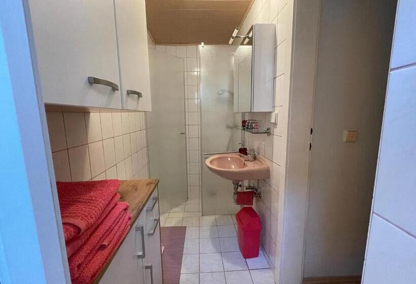 ペンション Gertis Blumenhof Privatzimmer, Ferienwohnung