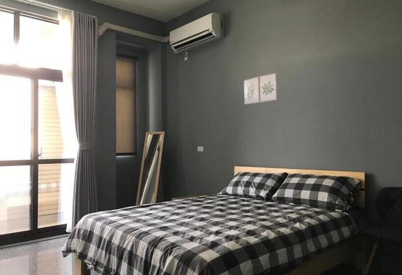 پانسیون Hello Guesthouse